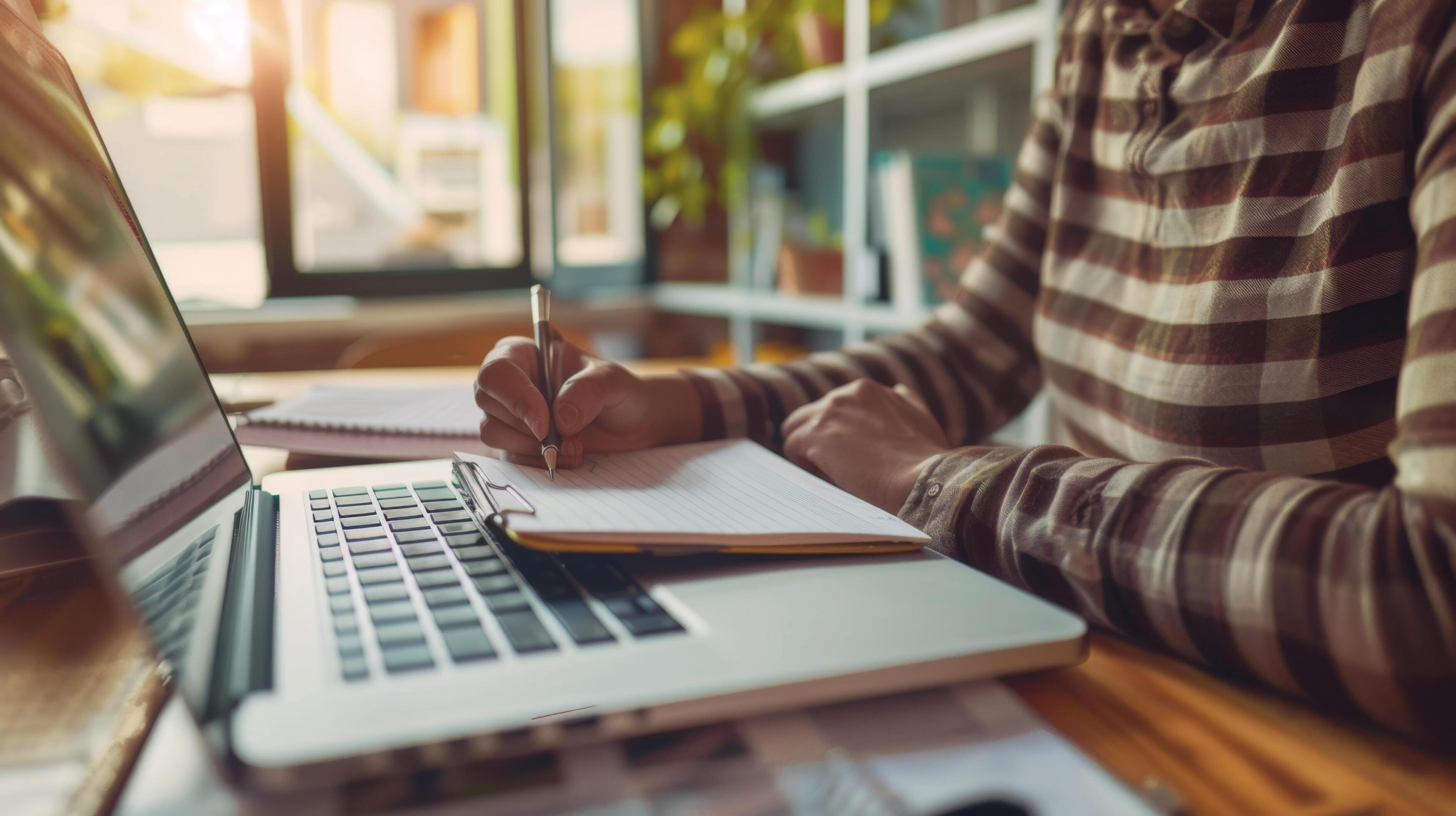 WhatsApp for boutique hotels on SiteMinder: what we learned from 62 templates